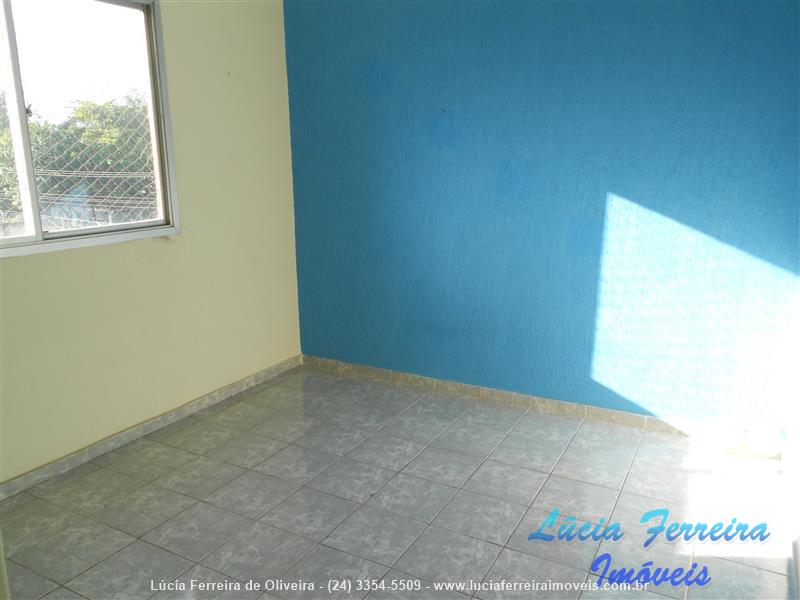 Apartamento para Alugar no Vila Julieta em Resende