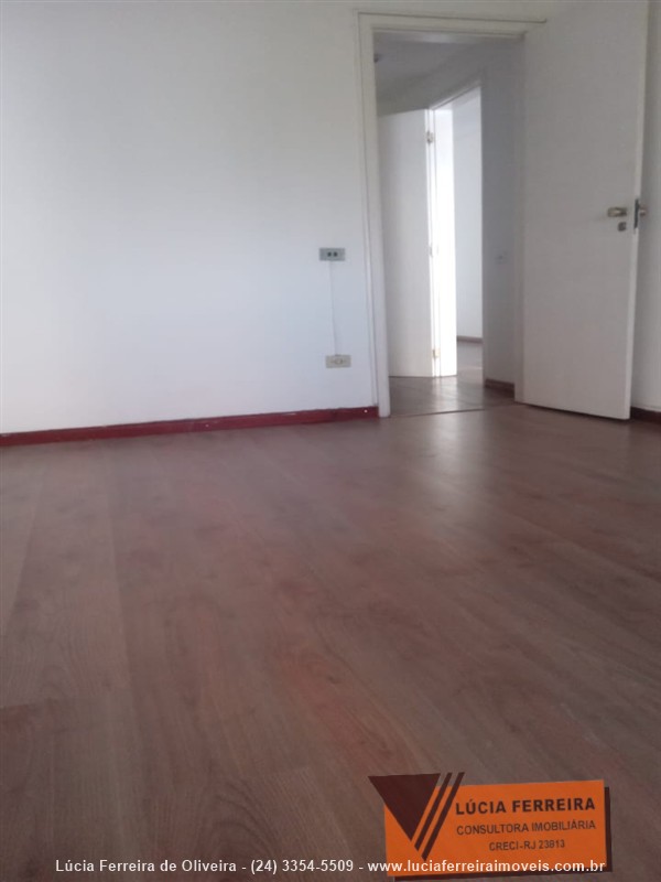 Apartamento para Alugar no Campos Elíseos em Resende