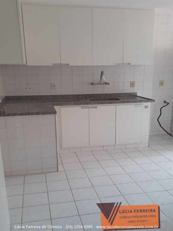 Apartamento para Alugar no Campos Elíseos em Resende
