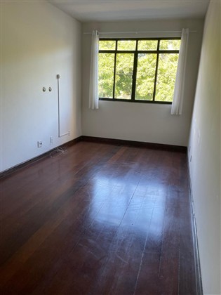 Apartamento à Venda