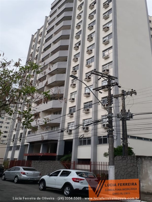 Apartamento para Alugar no Comercial em Resende