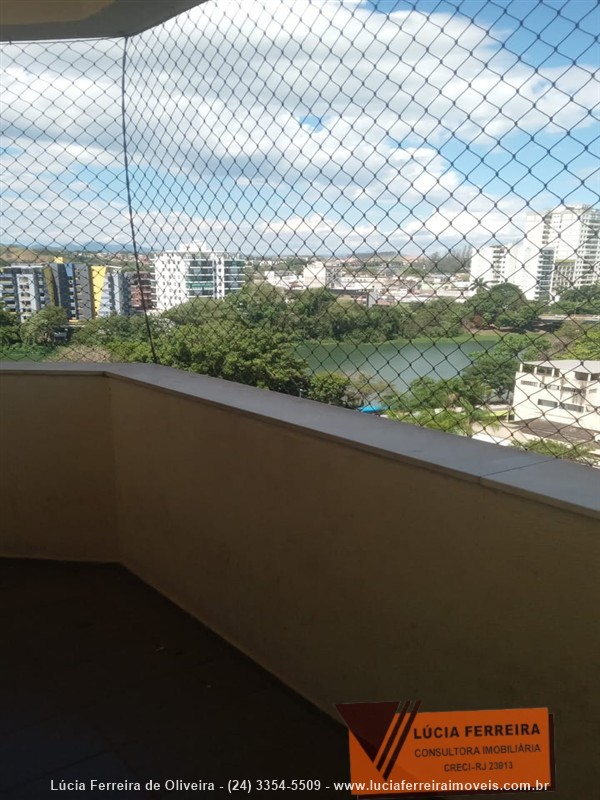 Apartamento para Alugar no Comercial em Resende