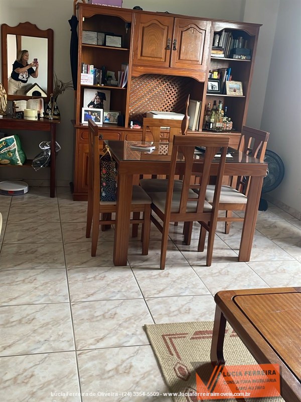 Apartamento a Venda no Jardim Jalisco em Resende