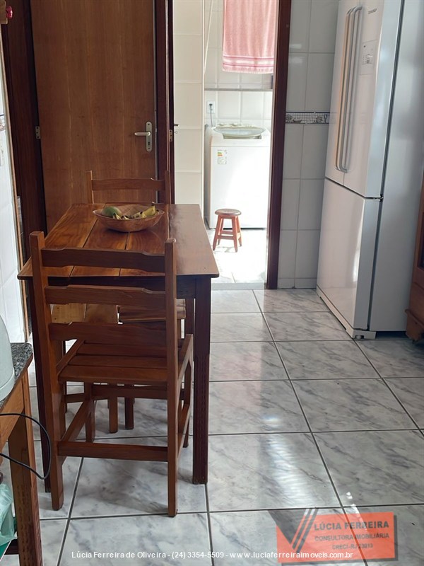 Apartamento a Venda no Jardim Jalisco em Resende